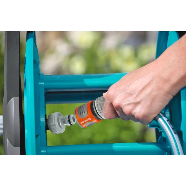 GARNITURA ZA ZALIVANJE GARDENA STENSKI NOSILEC ZA CEV 50 SET