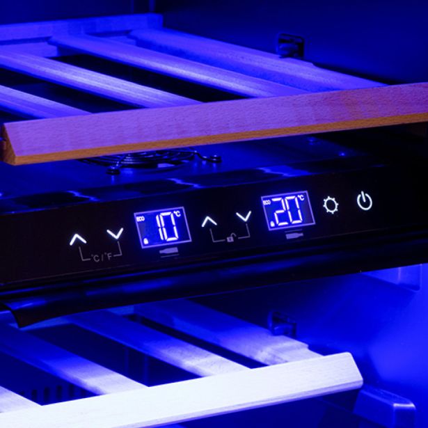 HLADILNA VINSKA VITRINA ADLER AD8080 DVOJNA HLADILNA CONA