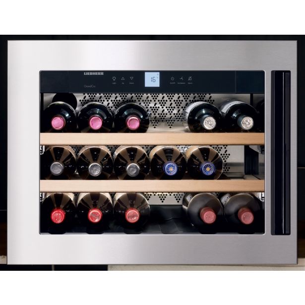 HLADILNA VITRINA LIEBHERR WKEES 553