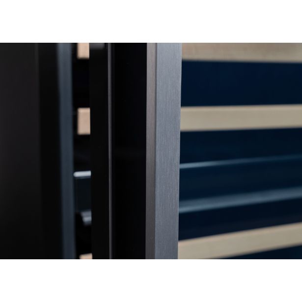 HLADILNA VITRINA VIVAX CW-144D46 GB