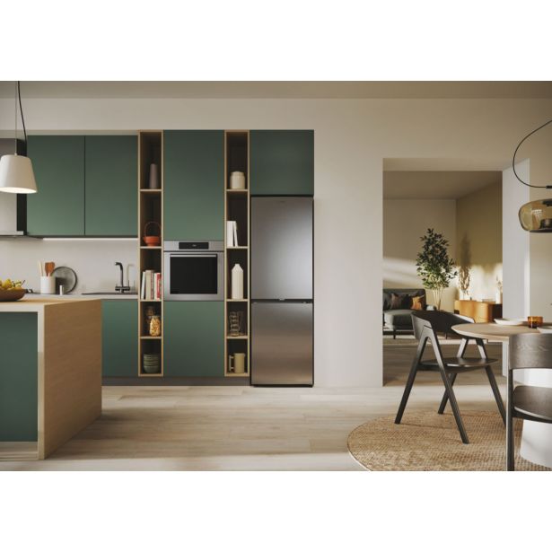 HLADILNIK IN ZAMRZOVALNIK CANDY CNCQ4T618EX