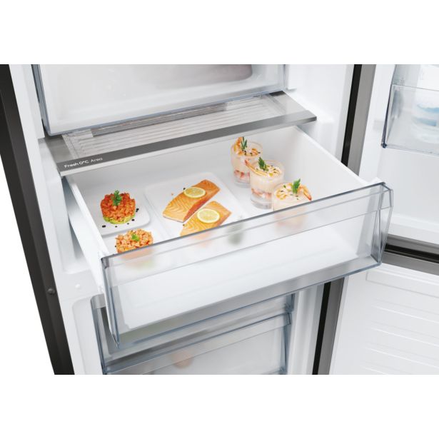 HLADILNIK IN ZAMRZOVALNIK CANDY ECN4CQTEB206