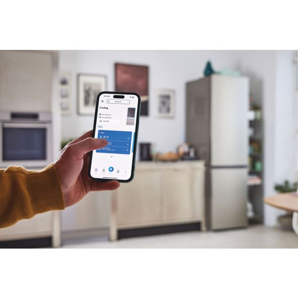 HLADILNIK IN ZAMRZOVALNIK CANDY ECN4CQTEX206