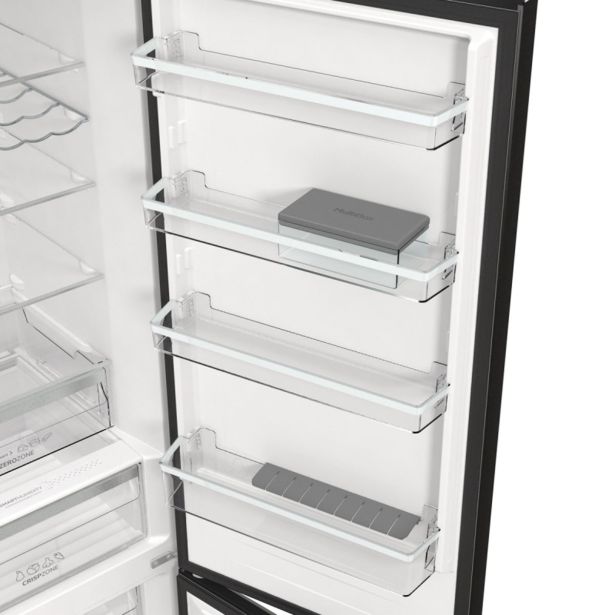 HLADILNIK IN ZAMRZOVALNIK GORENJE NRC6204SBXL4