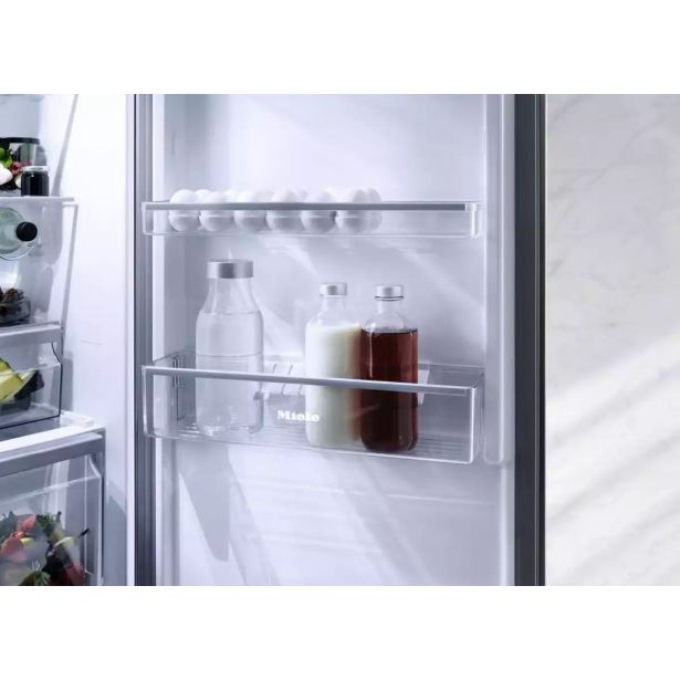 HLADILNIK IN ZAMRZOVALNIK MIELE KFN 4374 ED EL IZGLED PLEMENITEGA JEKLA