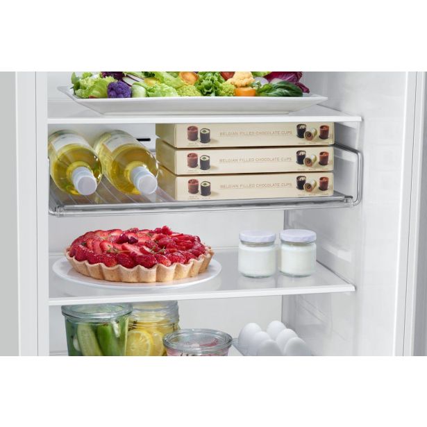 HLADILNIK IN ZAMRZOVALNIK SAMSUNG BRB70F26CES0EO