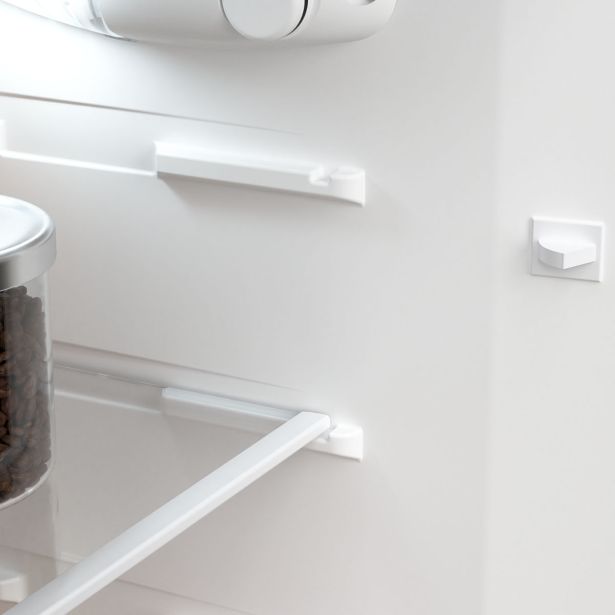 HLADILNIK IN ZAMRZOVALNIK TESLA RD2100ME