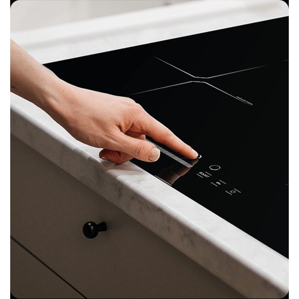 INDUKCIJSKA PLOŠČA TESLA HI6401SB