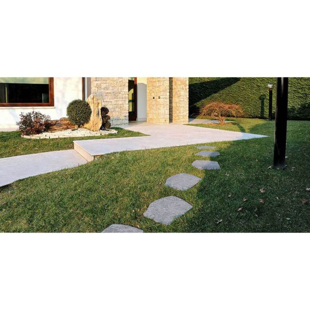 IZDELEK IZ KAMNA ALPCOLOR STOPNIK IZ UMETNEGA KAMNA SVETLO SIV 36-42,DEB 2CM