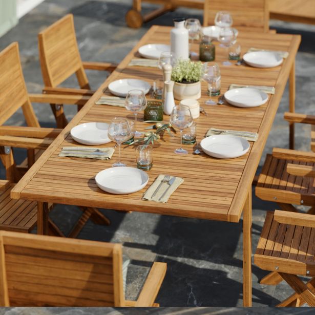 JEDILNA MIZA SOLARIS II EXT 180/240 FSC AKACIJEV MEDEN LES