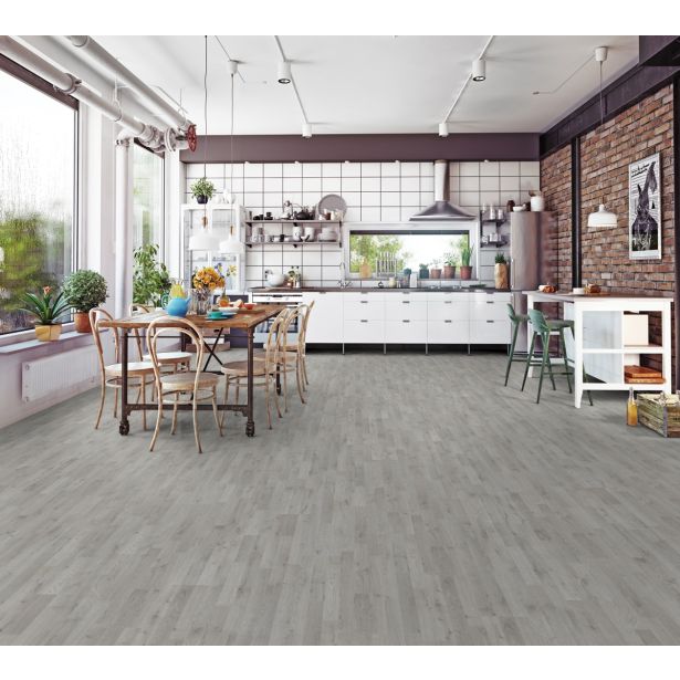 LAMINAT, 7MM, 31. RAZRED SUPERIOR STANDARD JESENSKI HRAST SIVI D 4952