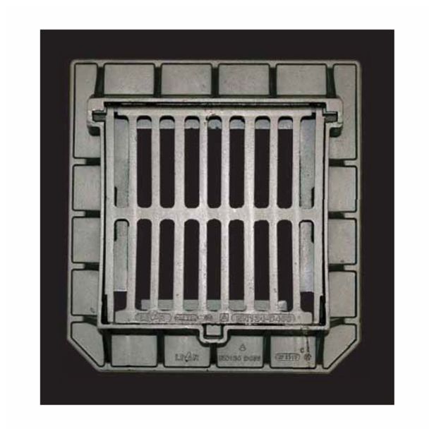 KANALSKA REŠETKA LIVAR REŠ.+OKV. 400X400 D400 702