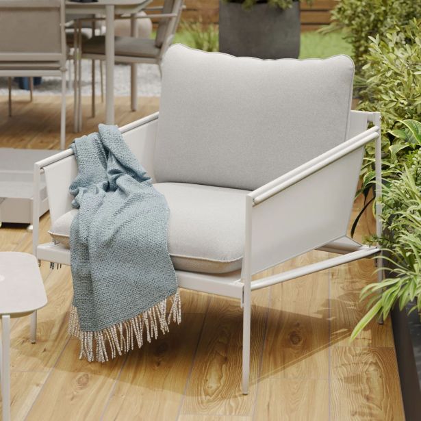 KAVČNA GARNITURA SIGMA 4P JEKLO KD BELA STRUKTURA STEKLENA MIZNA PLOŠČA