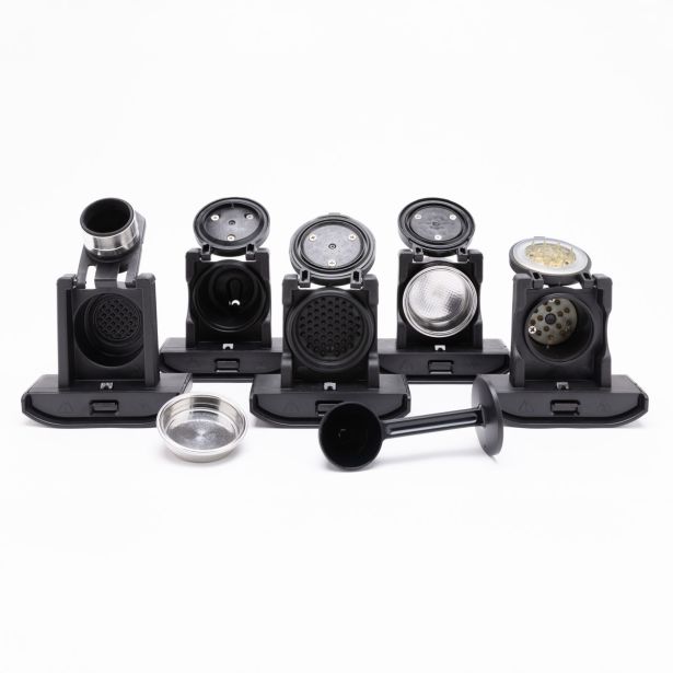 KAVNI APARAT, KAPSULE TORNADO TNTCM7042GS 5-V-1 VEČKAPSULSKI