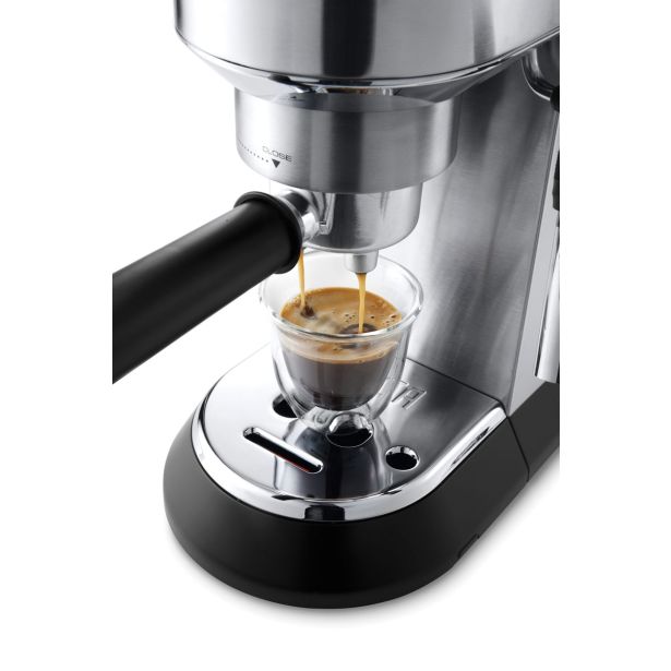 KAVNI ESPRESSO APARAT DELONGHI EC 685 M DEDICA STYLE