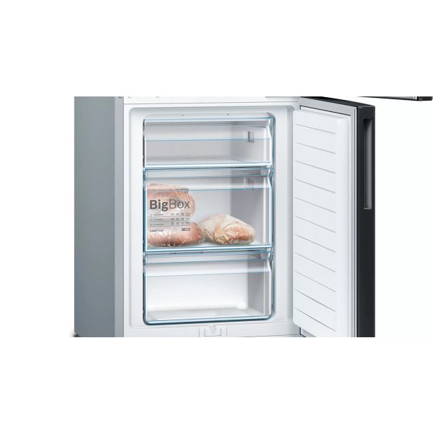 HLADILNIK IN ZAMRZOVALNIK BOSCH KGV36VBEAS