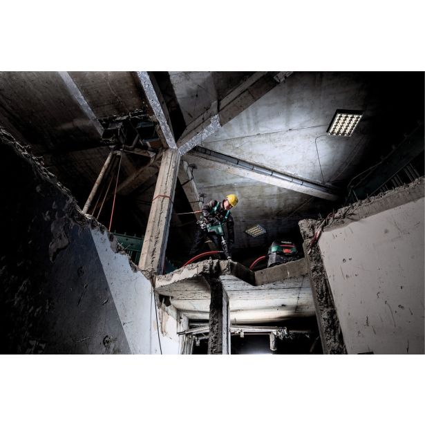 KOMBINIRANO KLADIVO METABO KHEV 11-52 BL