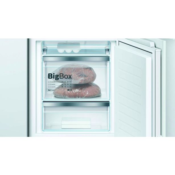 HLADILNIK IN ZAMRZOVALNIK BOSCH KIF86PF30