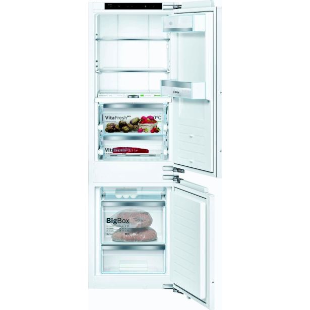 HLADILNIK IN ZAMRZOVALNIK BOSCH KIF86PF30