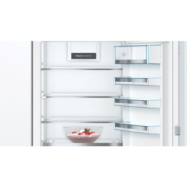 HLADILNIK IN ZAMRZOVALNIK BOSCH KIS86ADD0