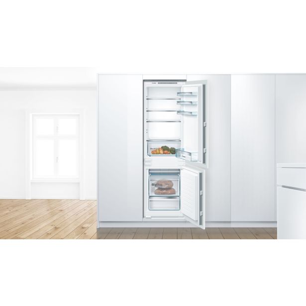 HLADILNIK IN ZAMRZOVALNIK BOSCH KIV86VSF0