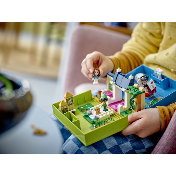 KOCKE LEGO DISNEY KNJIGA PUST. ZGODB PETRA PANA IN WENDY 43220