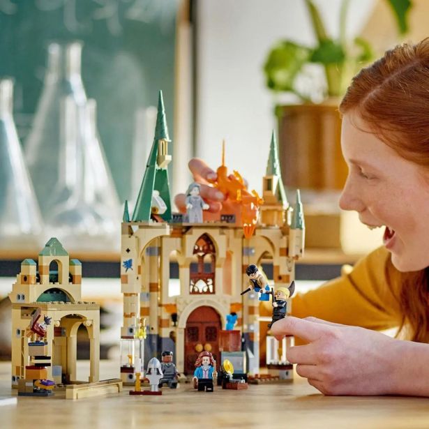 KOCKE LEGO HARRY POTTER BRADAVIČARKA : SOBA 76413