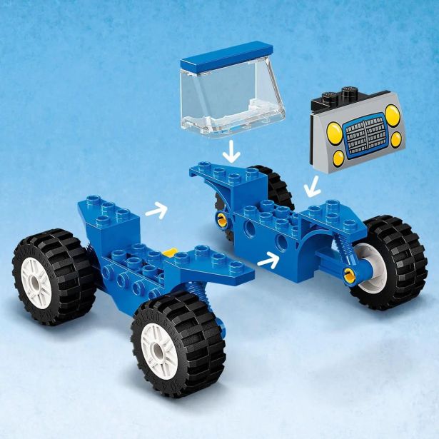 KOCKE LEGO JURASSIC WORLD LOV NA PTERANODONA 76943