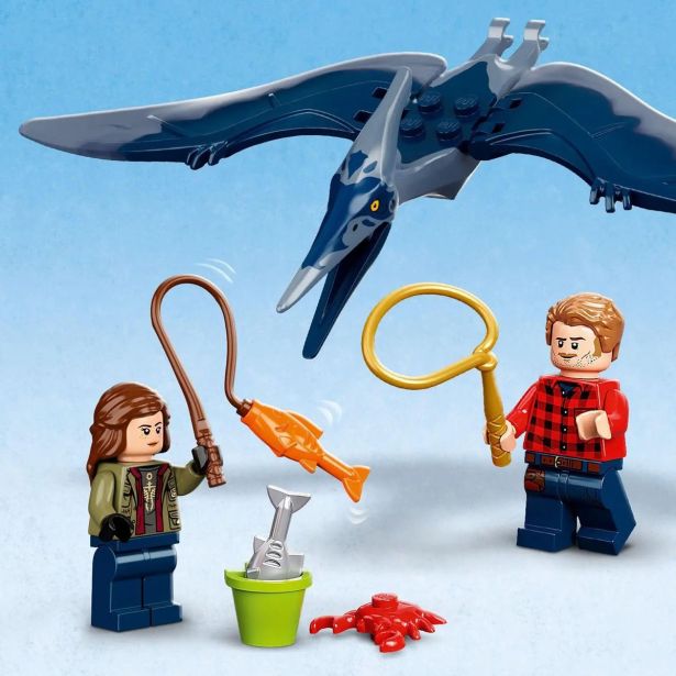 KOCKE LEGO JURASSIC WORLD LOV NA PTERANODONA 76943