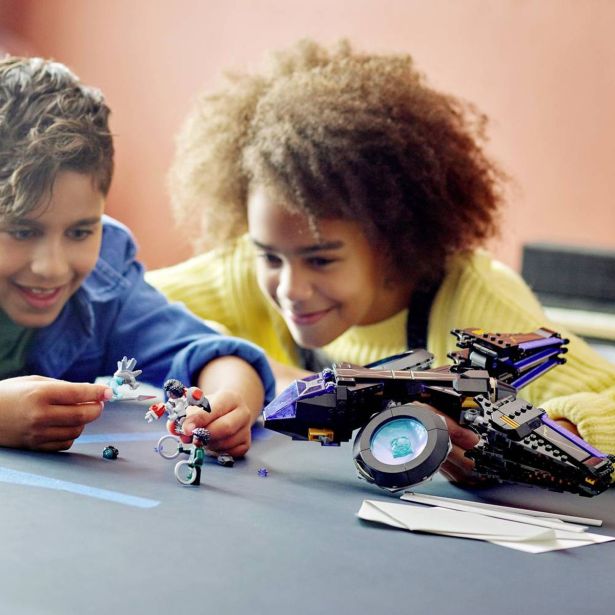 KOCKE LEGO SUPER HEROES SHURIJIN SUNBIRD 76211