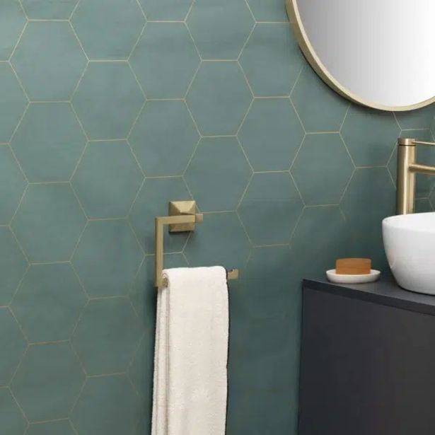 KOPALNIŠKA GALANTERIJA TATAY OBROČ ZA BRISAČE ICONIK ZLAT ZA ZALEPIT