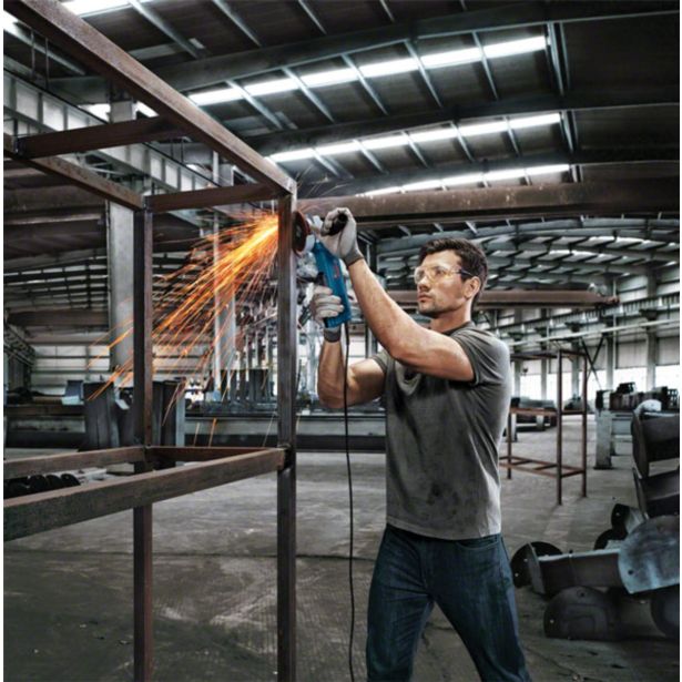 KOTNI BRUSILNIK BOSCH GWS 9-115 P