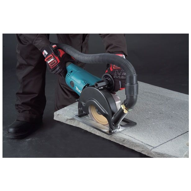 KOTNI BRUSILNIK MAKITA GA9020RF