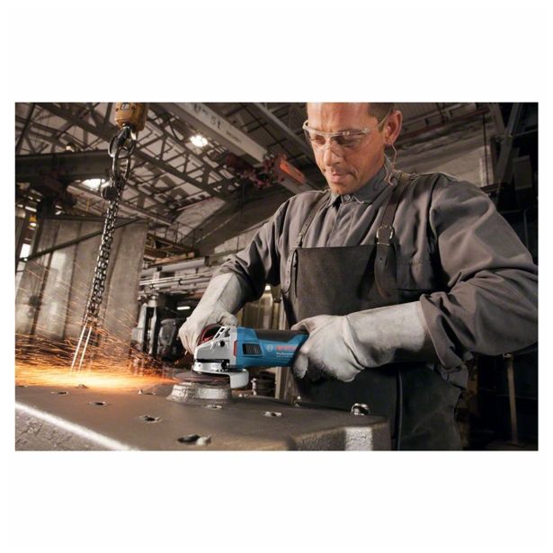 KOTNI BRUSILNIK BOSCH GWS 17-125 CIE +SDS CLICK