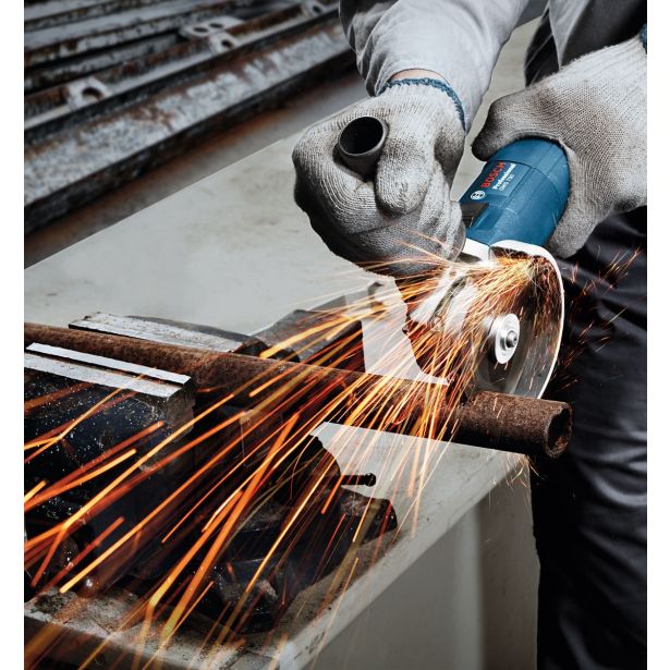 KOTNI BRUSILNIK BOSCH PROFESSIONAL GWS 750-115