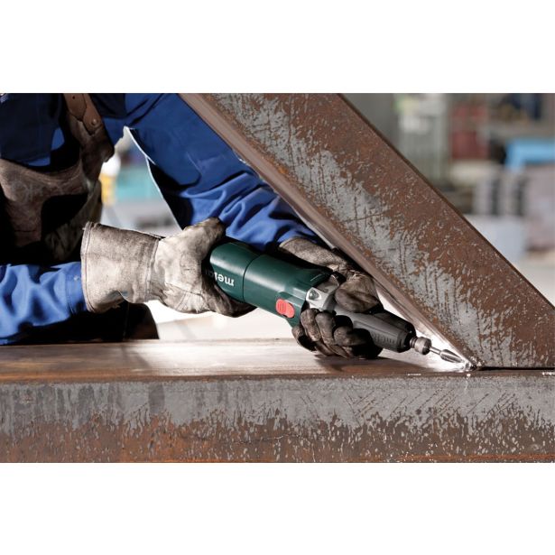 KOTNI BRUSILNIK Z ZOŽENIM VRATOM METABO WEF 9-125 QUICK