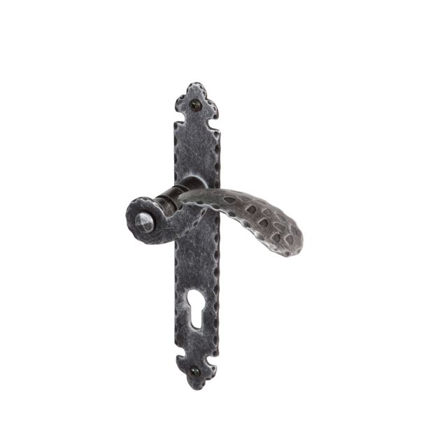 KLJUKA ZA VRATA SLAVEC PRO KOVANA K/K D.90 SREBRNA