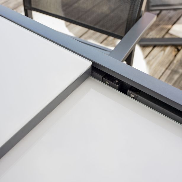 KOVINSKA MIZA NATERIAL LYRA II 4/10P ALU STEKLO 135/270X90 TEMNO SIVA