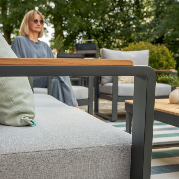 KOVINSKA VRTNA GARNITURA NATERIAL PERSEA TROSED ALU TIKOVINA, TEMNO SIV