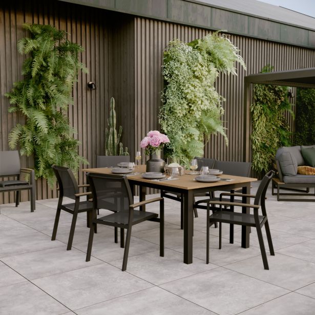 KOVINSKI STOL NATERIAL JEDILNI CLARA TEMNO SIV ALU