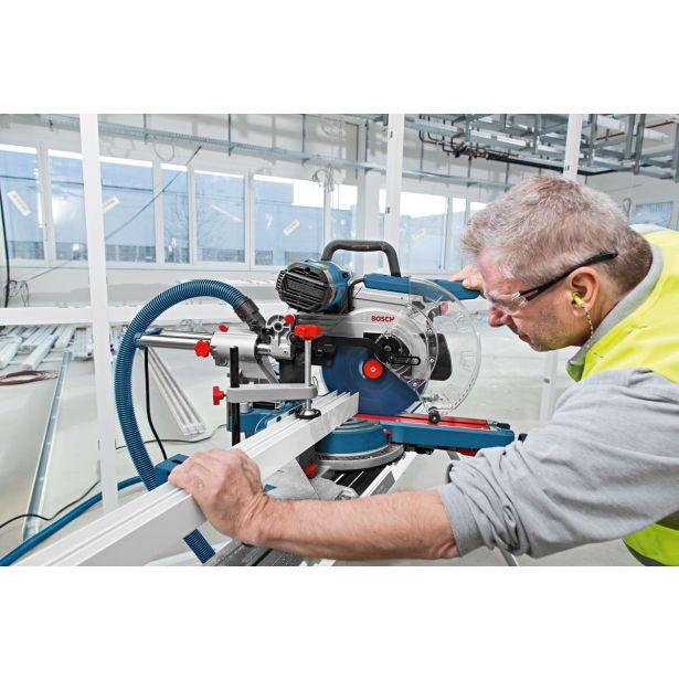 ZAJERALNA ŽAGA BOSCH PROFESSIONAL GCM 350-254