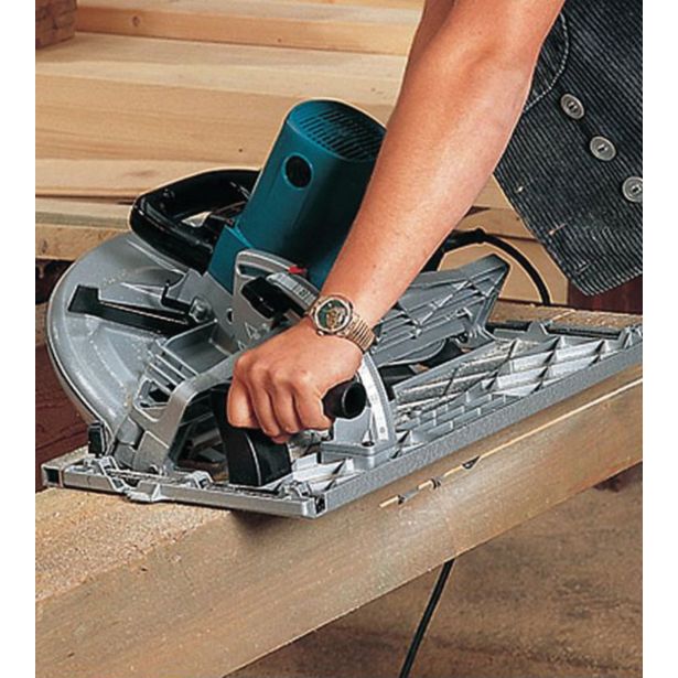 ROČNA KROŽNA ŽAGA MAKITA 5143R