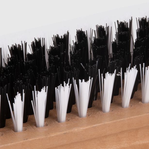 KRTAČA/ŠČETKA LA BRIANTINA ZA OBLAČILA JEKY