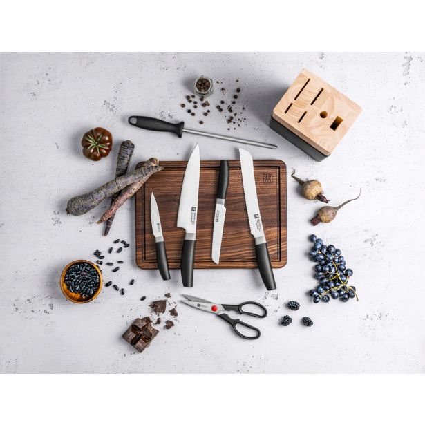 KUHINJSKI NOŽ ZWILLING SANTOKU 18 CM NOW S BLACK