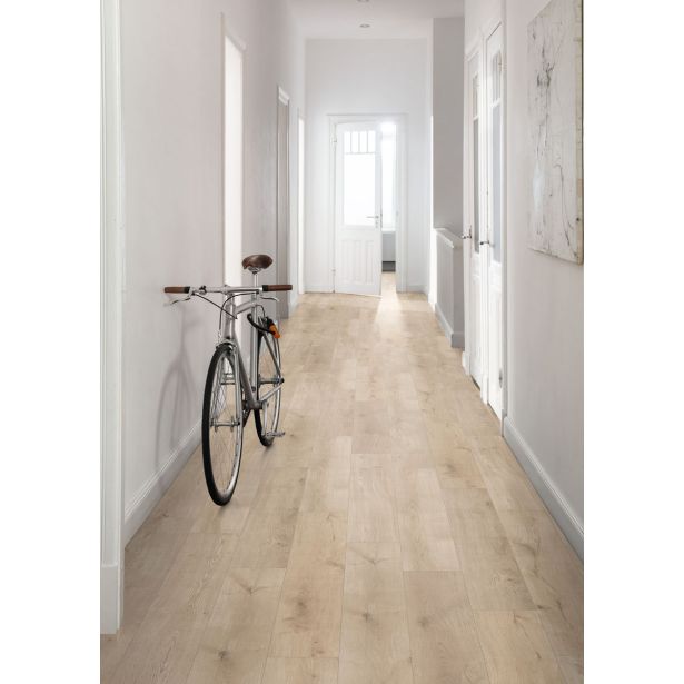 LAMINAT, 10MM, 32. RAZRED EGGER HOME LAUSANNE HRAST SVETEL SREDNJI