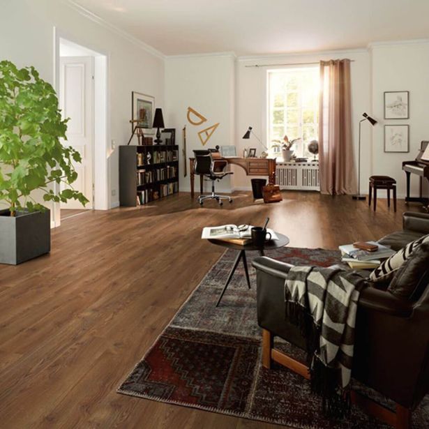 LAMINAT, 8MM, 32. RAZRED COSMOFLORITAN HRAST SANTANA DARK 3960 8/32 4V C-IT 8X193X1292MM