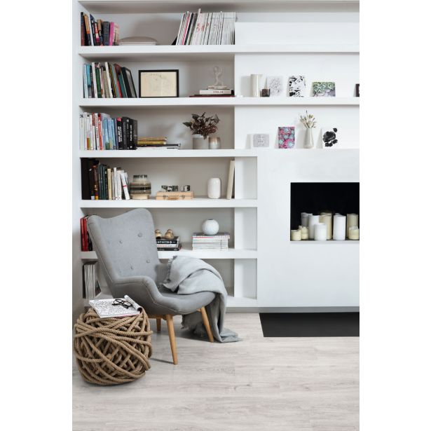 LAMINAT, 8MM, 32. RAZRED EGGER HOME WALTHAM HRAST BEL SVETEL