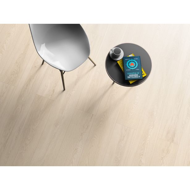 LAMINAT, 8MM, 33. RAZRED CLASSEN WR 65121 HRAST POTENZA 8/33 4V 48H M-LOC