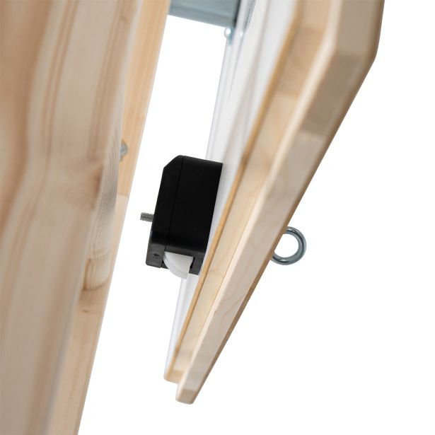 LESENE PODSTREŠNE STOPNICE EUROISO 26