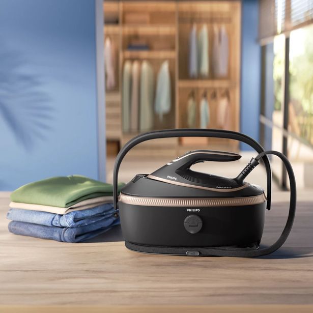 LIKALNA POSTAJA PHILIPS PSG8300/80